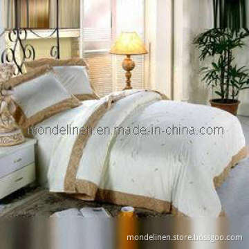 Bed Linen with Color Border Printing (BL-007)